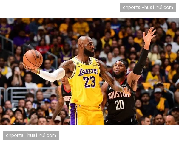 湖人老将季后赛调整能力，詹姆斯阅读比赛经验丰富